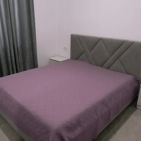 Kaful Appartamento Qeparo