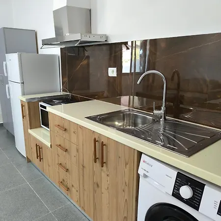 Kaful Apartment Qeparo