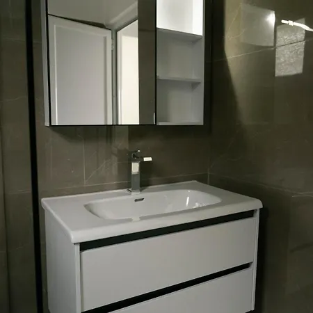 Apartamento Kaful Qeparo