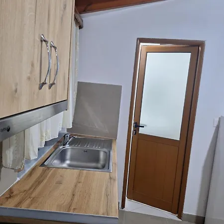 Kaful Apartment Qeparo