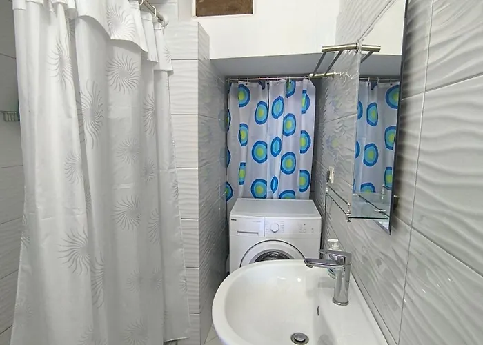 Kaful Apartment Qeparo