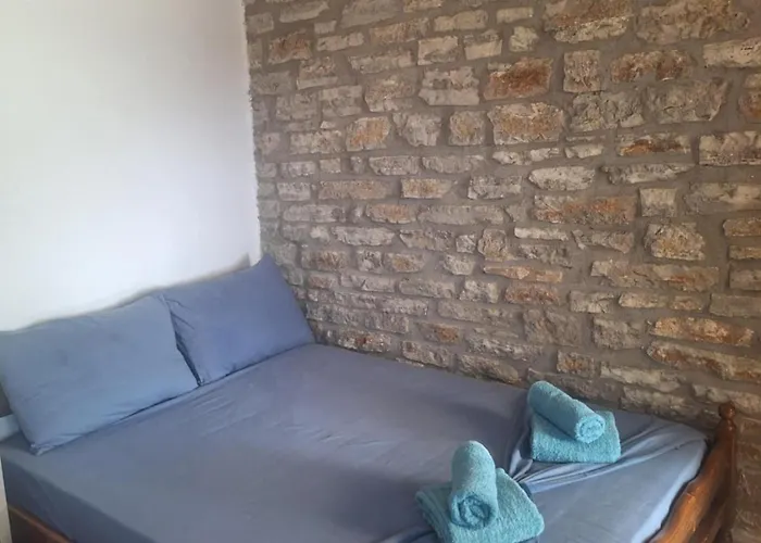 Apartment Kaful Qeparo